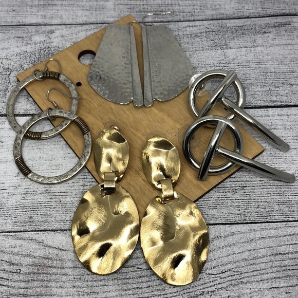 Bundle lot 4 modernist hammered geometric statement dress up earrings - Picture 1 of 5